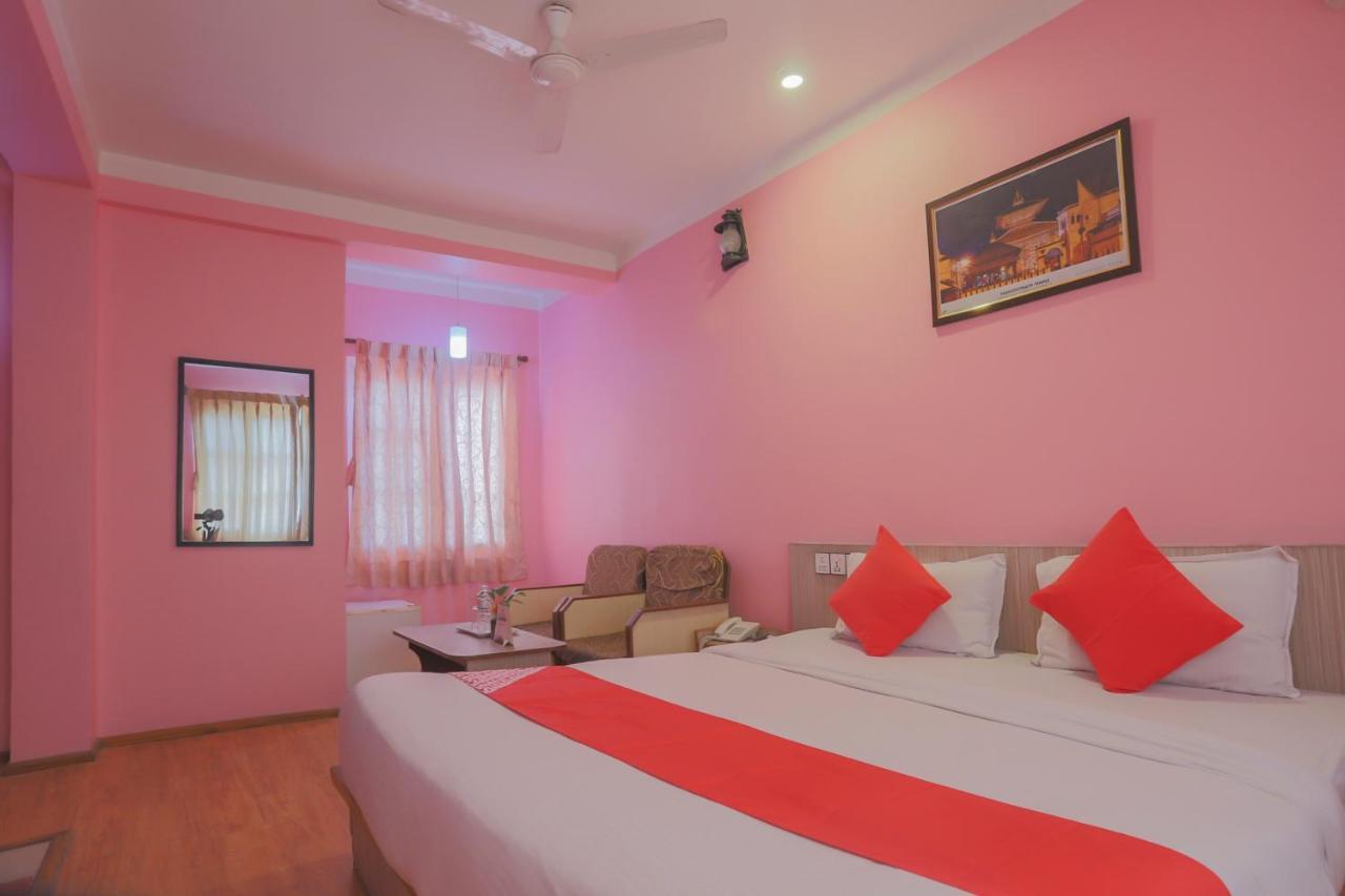 Oyo 789 Hotel Shivam Plaza Katmandu Eksteriør billede